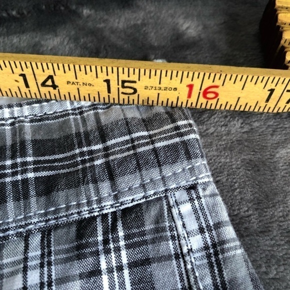 𝅺DOCKERS Plaid shorts‎ size 8 - Picture 5 of 7